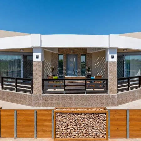 Ifigeneia Villa